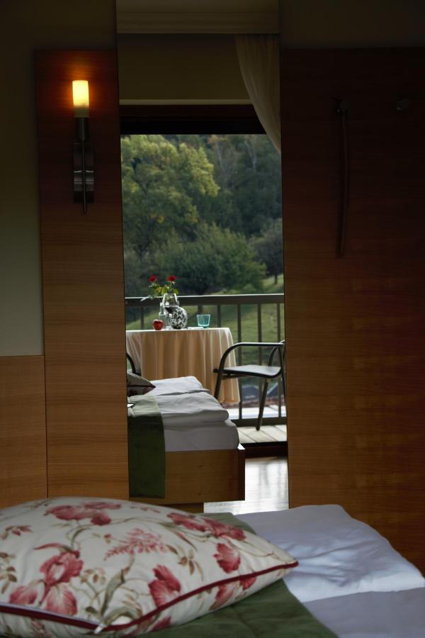 Kupfer-Dachl Hotel Katzelsdorf Kültér fotó